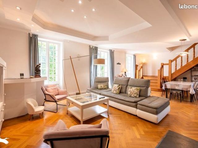 Maison de ville 7 pièces 185 m²