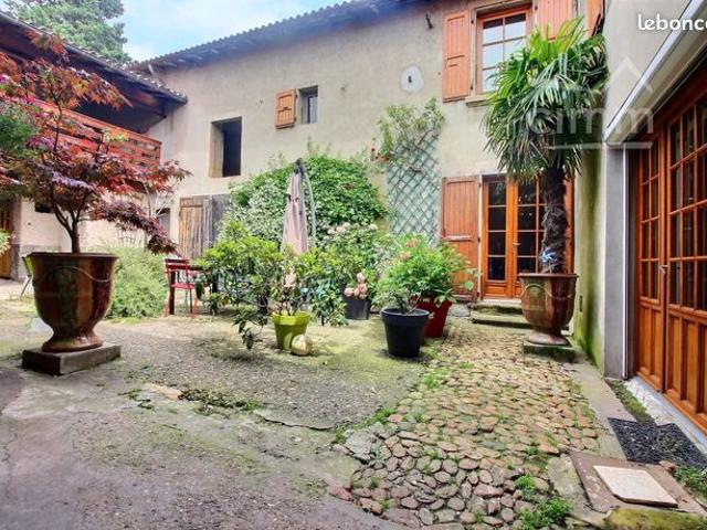 Maison de ville 7 pièces 185 m²
