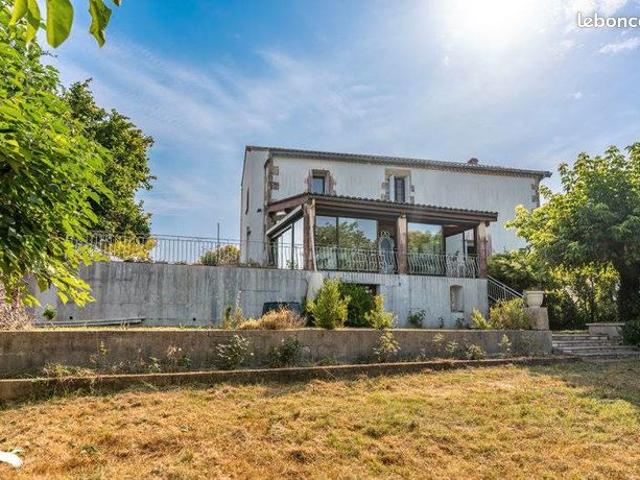 Maison de ville 7 pièces 187 m²