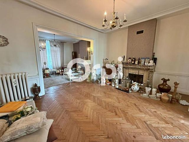 Maison de ville 7 pièces 188 m²