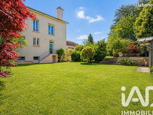 Maison de ville 7 pièces 180 m²