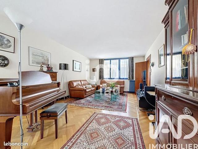 Maison de ville 7 pièces 180 m²