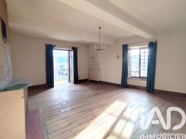 Maison familiale 7 pièces 198 m²