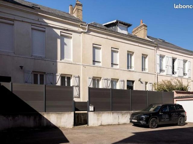 Maison de ville 7 pièces 190 m²