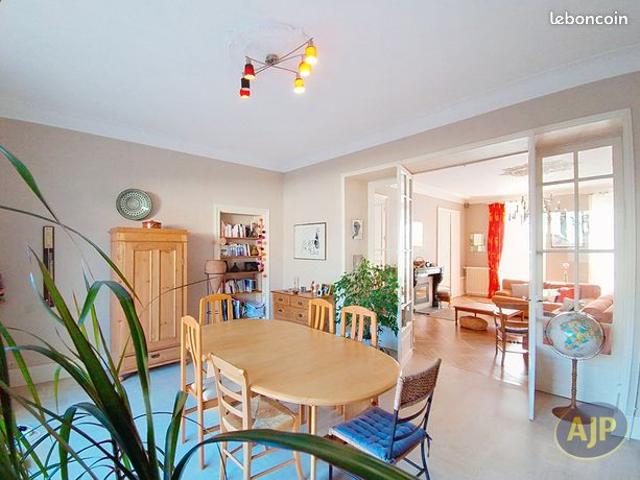 Maison de ville 7 pièces 192 m²