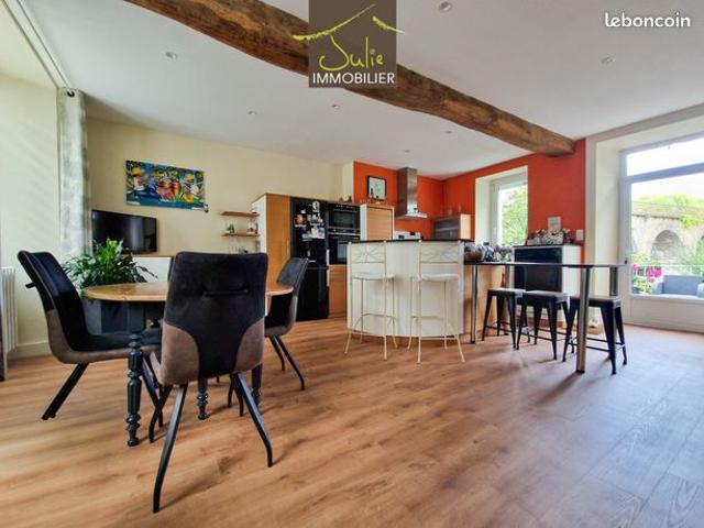 Maison de ville 7 pièces 205 m²