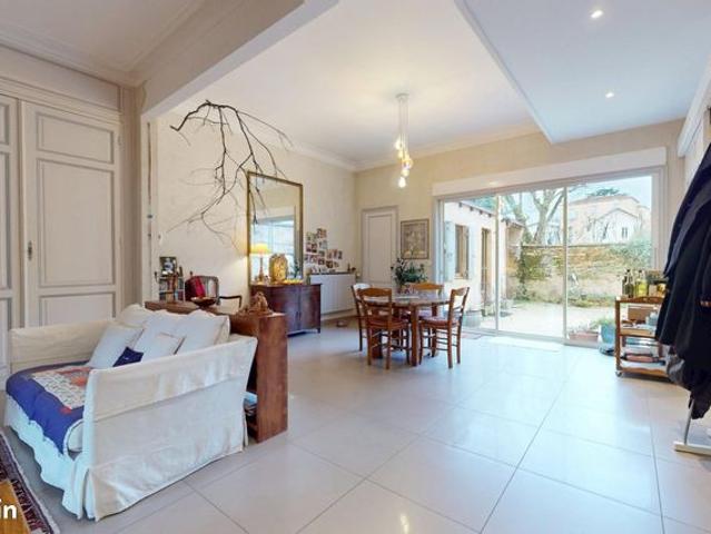 Maison de ville 7 pièces 207 m²