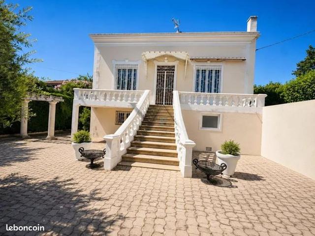 Maison de ville 7 pièces 207 m²