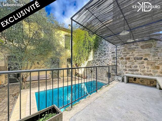 Maison de ville 7 pièces 200 m²