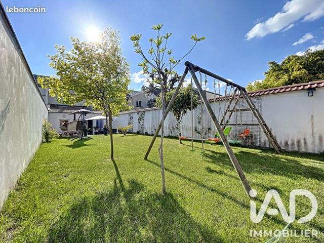 Maison de ville 7 pièces 202 m²