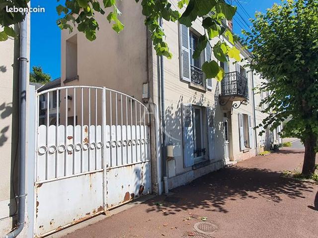 Maison de ville 7 pièces 214 m²
