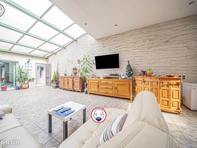 Maison de ville 7 pièces 225 m²