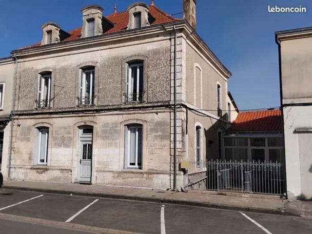 Maison de ville 7 pièces 225 m²