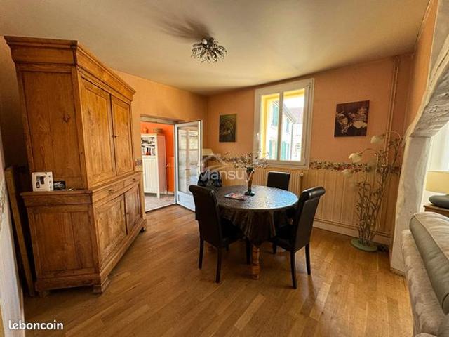 Maison de ville 7 pièces 228 m²