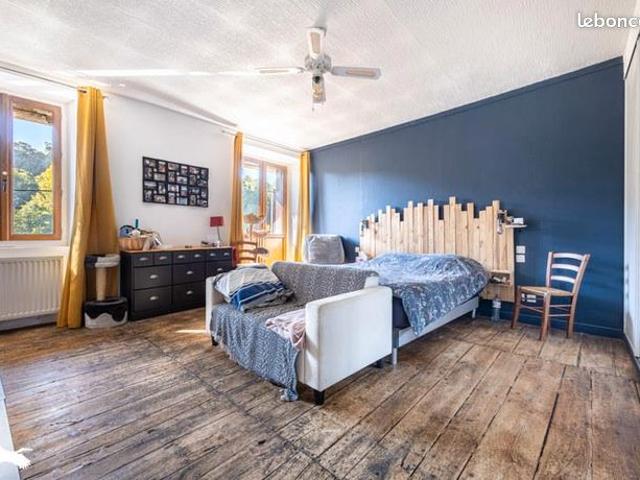 Maison de ville 7 pièces 234 m²