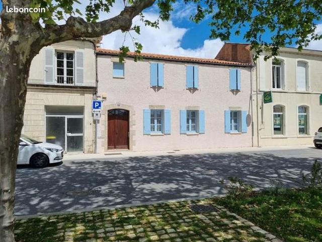 Maison de ville 7 pièces 237 m²
