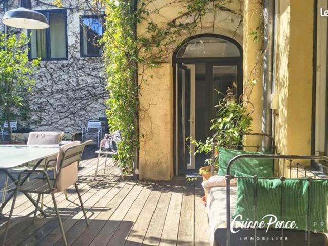 Maison de ville 7 pièces 244 m²