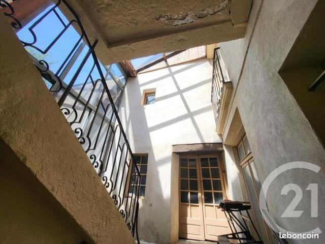 Maison de ville 7 pièces 245 m²