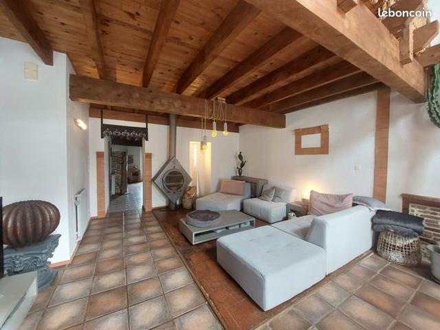 Maison de ville 7 pièces 240 m²