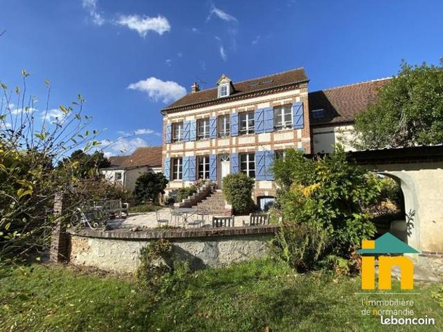 Maison de ville 7 pièces 240 m²