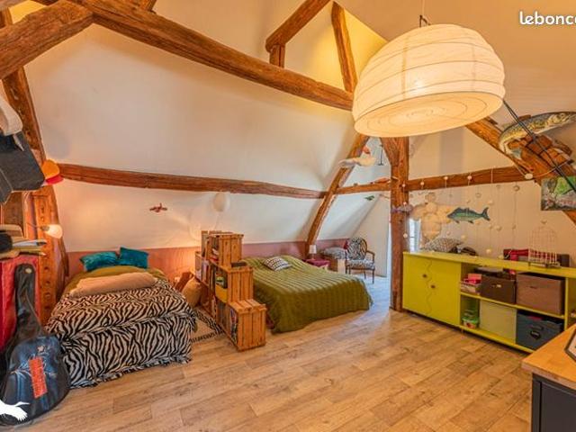Maison de ville 7 pièces 243 m²