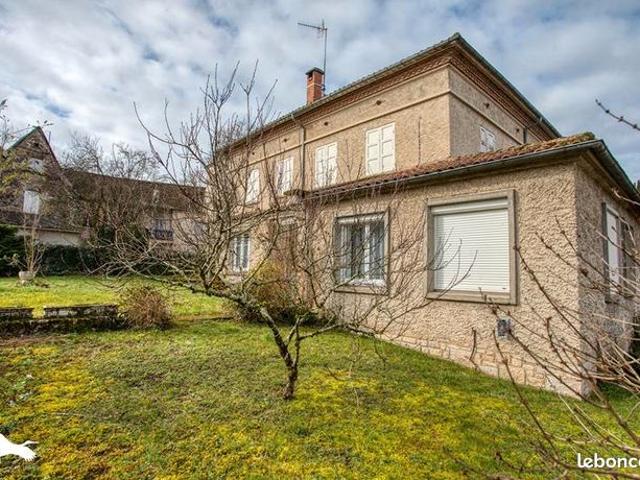 Maison de ville 7 pièces 258 m²