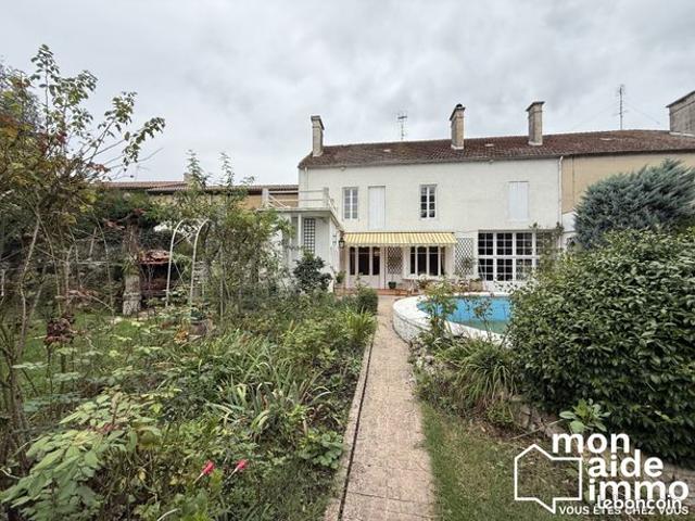 Maison de ville 7 pièces 266 m²