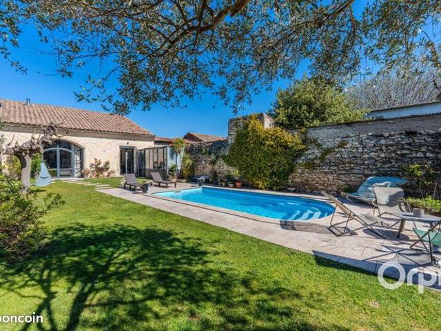 Maison de ville 7 pièces 261 m²