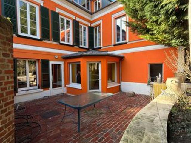Maison de ville 7 pièces 262 m²