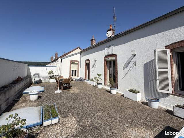 Maison de ville 7 pièces 360 m²