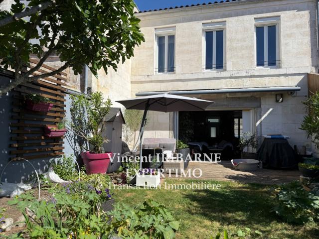 Maison de Ville, 4 Chambres et Jardin, Saintes Centre