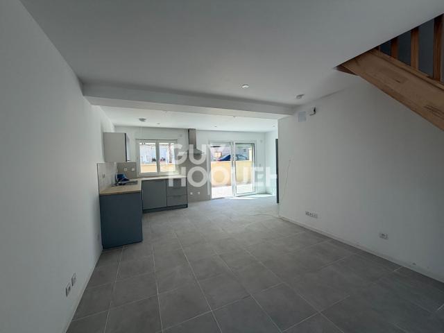 Maison de ville 4 pièce s 81.19 m2 avec terrasse et garage