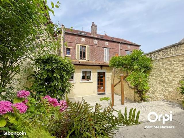 Maison de ville 4 pièces 104 m²