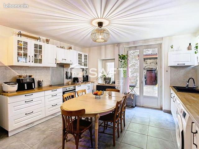 Maison de ville 4 pièces 110 m²