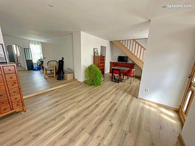 Maison de ville 4 pièces 110 m²
