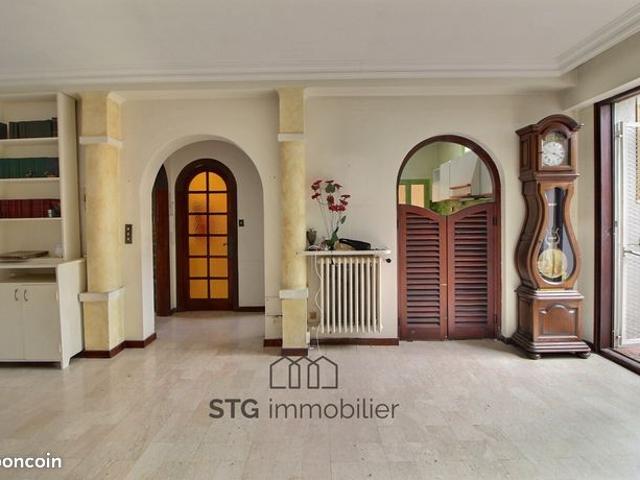 Maison de ville 4 pièces 137 m²
