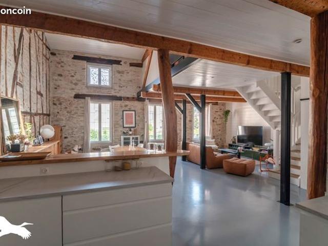 Maison de ville 4 pièces 145 m²