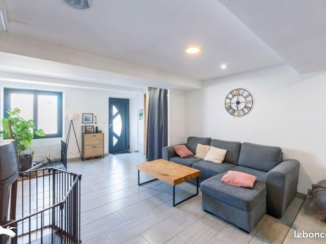 Maison de ville 4 pièces 145 m²