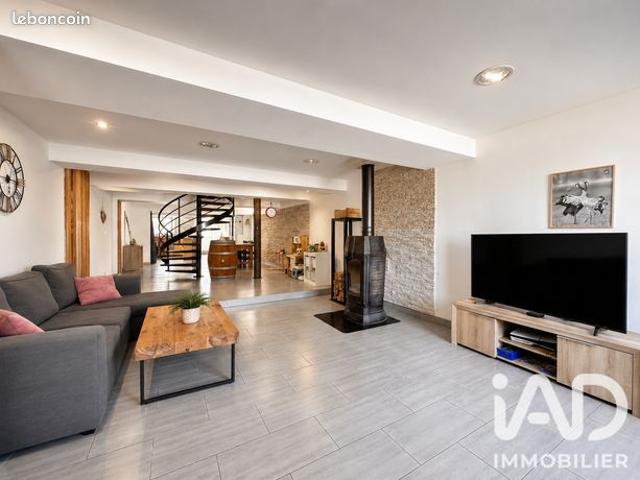 Maison de ville 4 pièces 145 m²