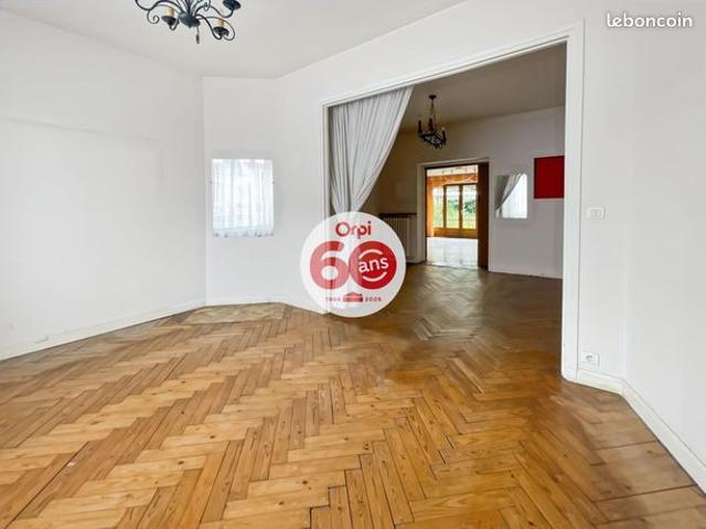Maison de ville 4 pièces 140 m²