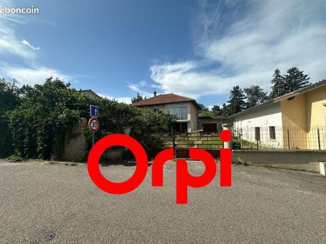 Maison de ville 4 pièces 140 m²