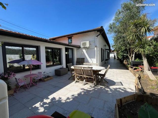 Maison de ville 4 pièces 142 m²