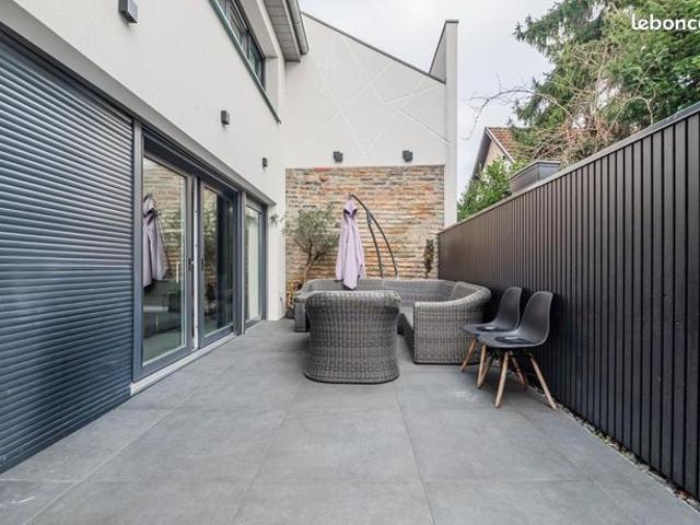 Maison de ville 4 pièces 155 m²