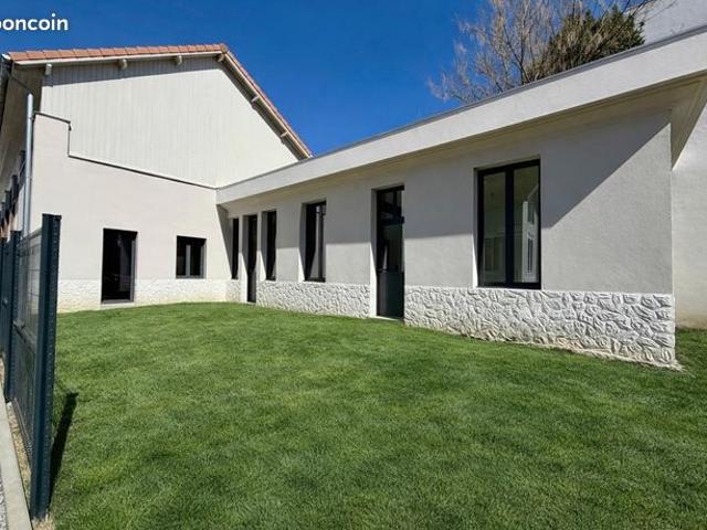 Maison 4 pièces 155 m²