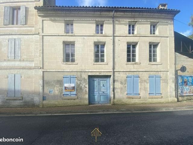 Maison de ville 4 pièces 157 m²