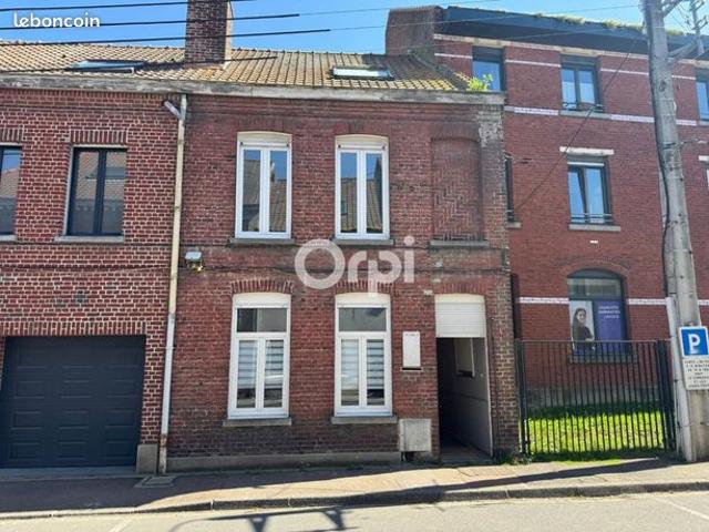 Maison de ville 4 pièces 160 m²