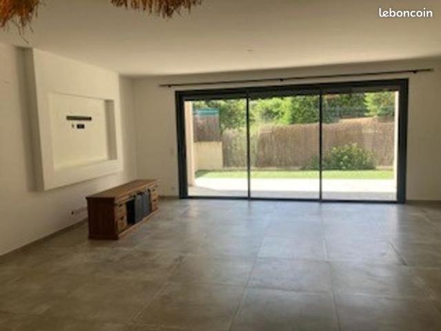 Maison de ville 4 pièces 150 m²