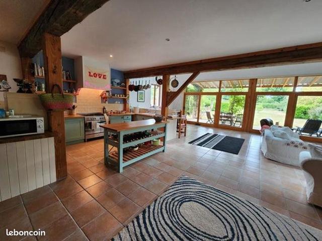 Maison de ville 4 pièces 151 m²