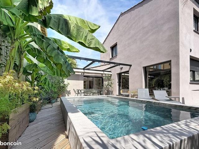 Maison de ville 4 pièces 167 m²