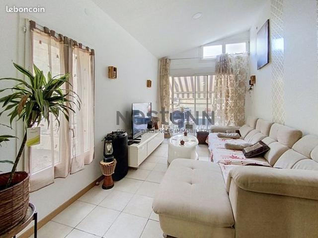 Maison de ville 4 pièces 197 m²